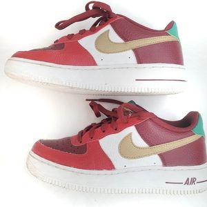 Youth Air Force 1 Christmas Edition Size 5.5